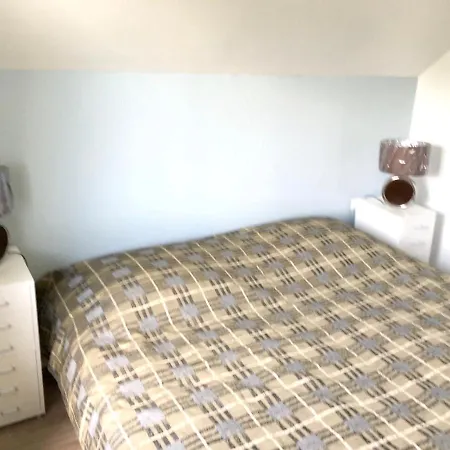 Avenue Marechal Leclerc Apartament *